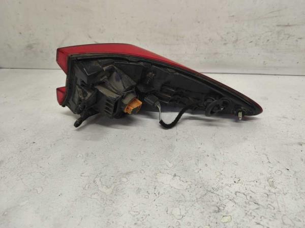 FEU ARRIERE GAUCHE RENAULT - Vue 2